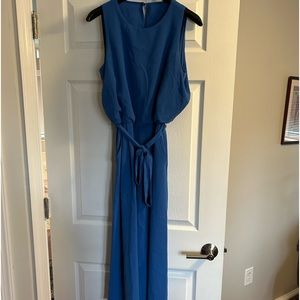 Vince Camuto wide leg cropped romper. Size 8